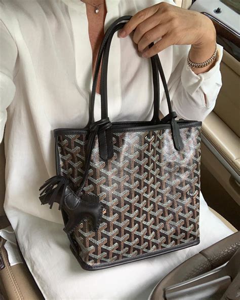 goyard bags colors|luxury tote bag Goyard.